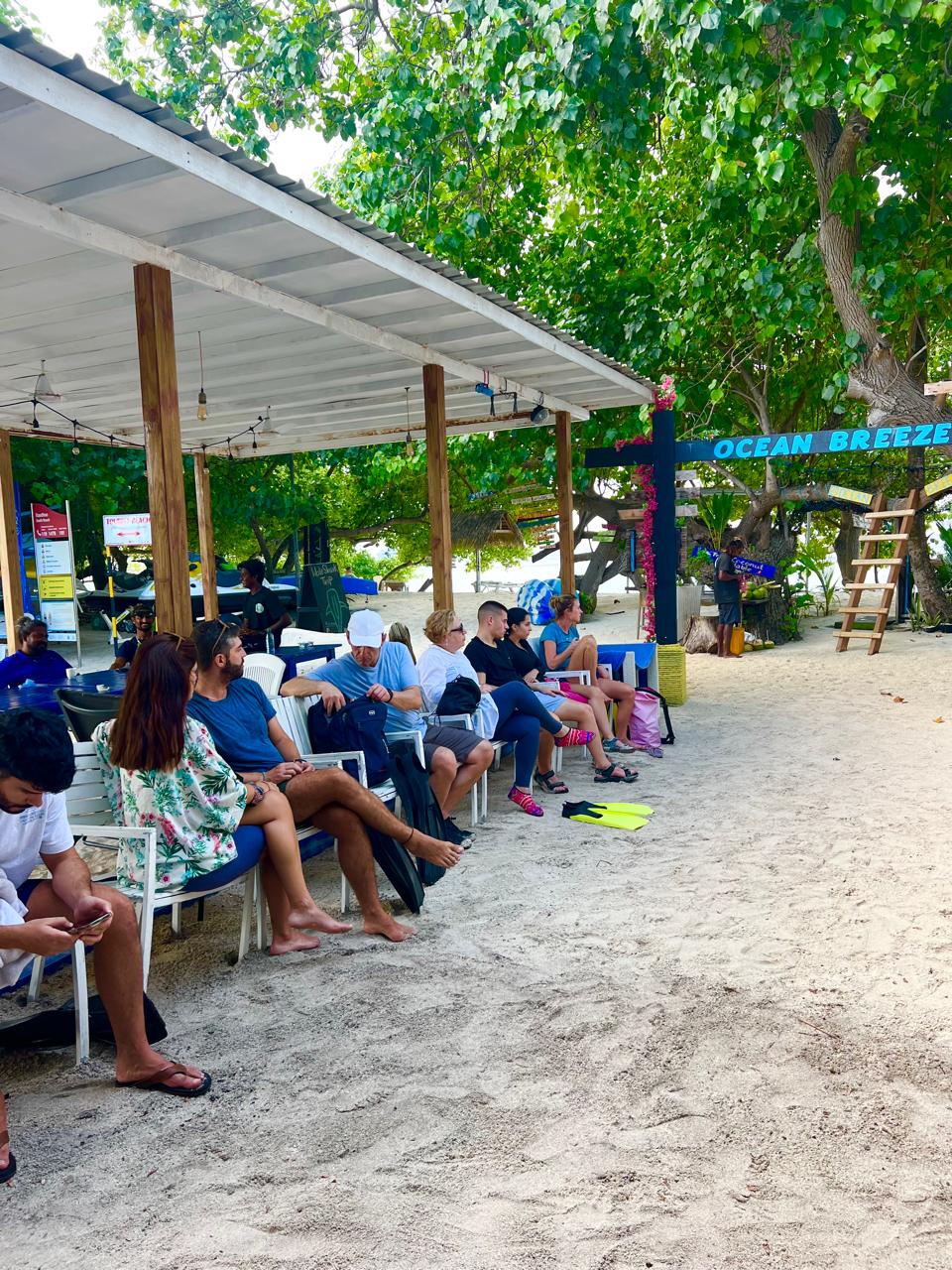 Ocean Breeze excursion in Rasdhoo Atoll