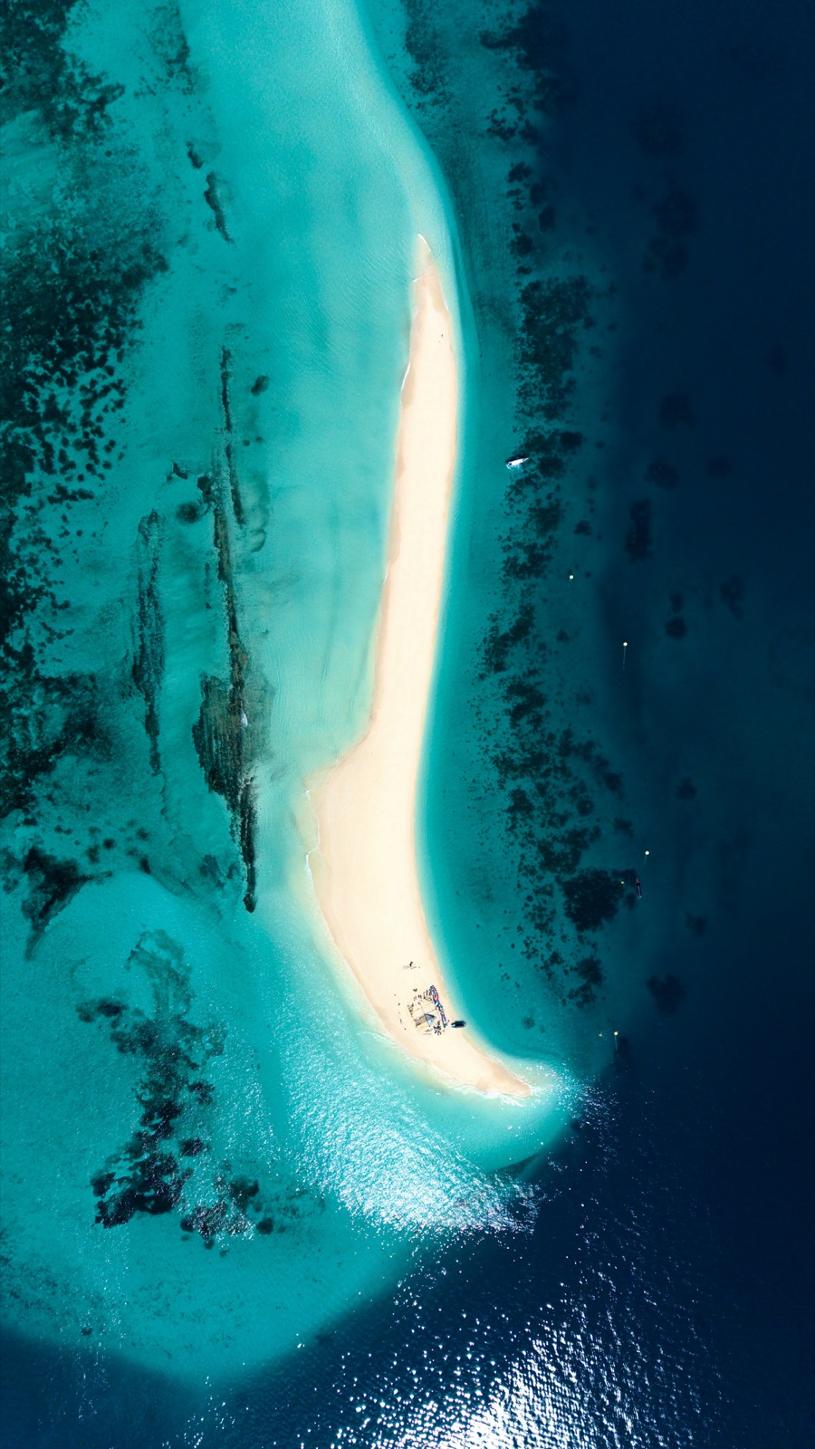 Sandbank near Rasdhoo